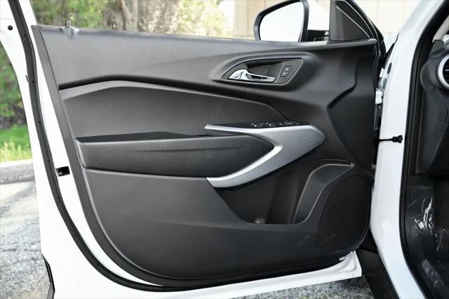 2026 Chevrolet Trax FWD LS