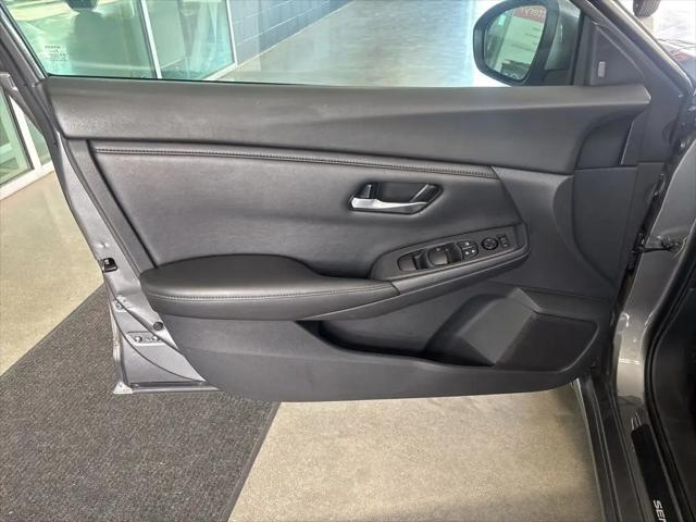 2021 Nissan Sentra SV Xtronic CVT
