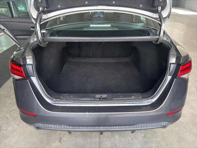 2021 Nissan Sentra SV Xtronic CVT