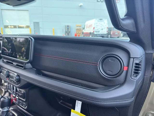 2025 Jeep Wrangler 2-Door Rubicon 4x4