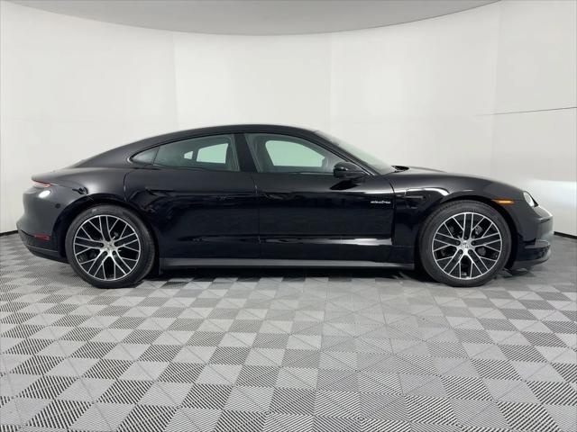 2025 Porsche Taycan Taycan