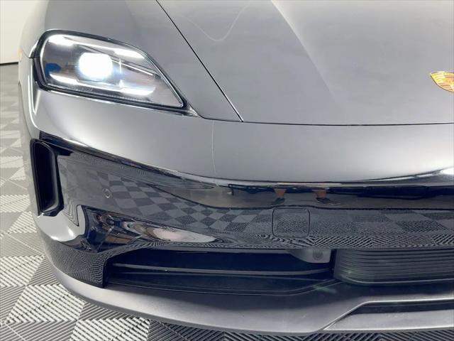 2025 Porsche Taycan Taycan