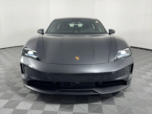 2025 Porsche Taycan Taycan