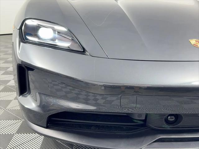 2025 Porsche Taycan Taycan