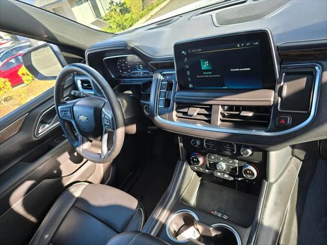 2023 Chevrolet Suburban 4WD Premier