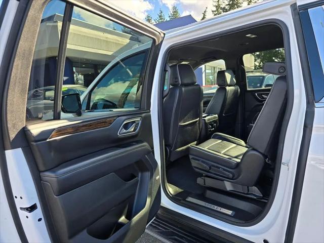 2023 Chevrolet Suburban 4WD Premier