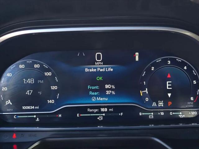 2023 Chevrolet Suburban 4WD Premier