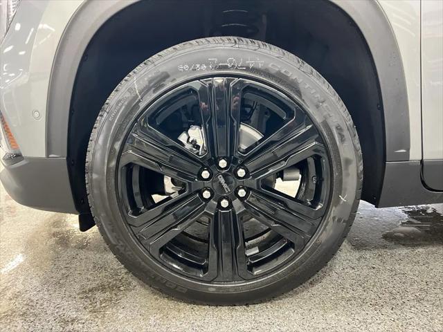 2026 GMC Acadia Elevation AWD
