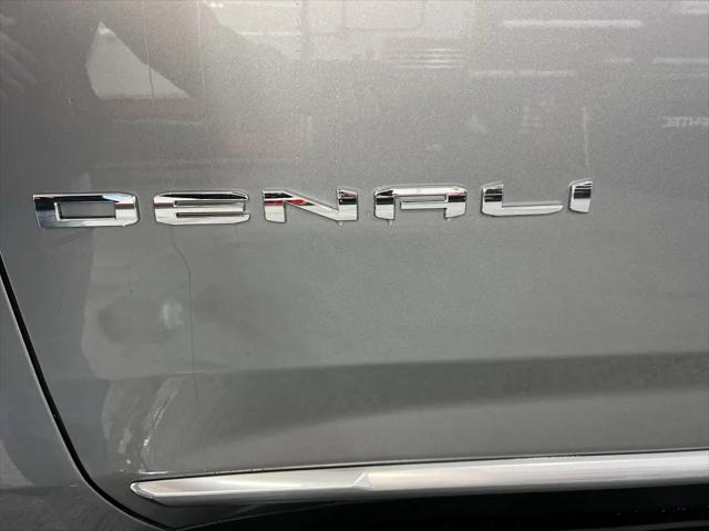 2026 GMC Yukon XL 4WD Denali