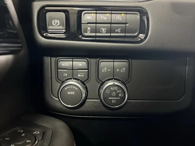 2026 GMC Yukon XL 4WD Denali