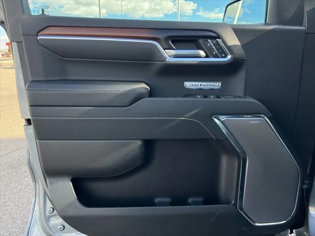 2026 GMC Sierra 1500 Crew Cab, Standard Bed, Denali, 4WD