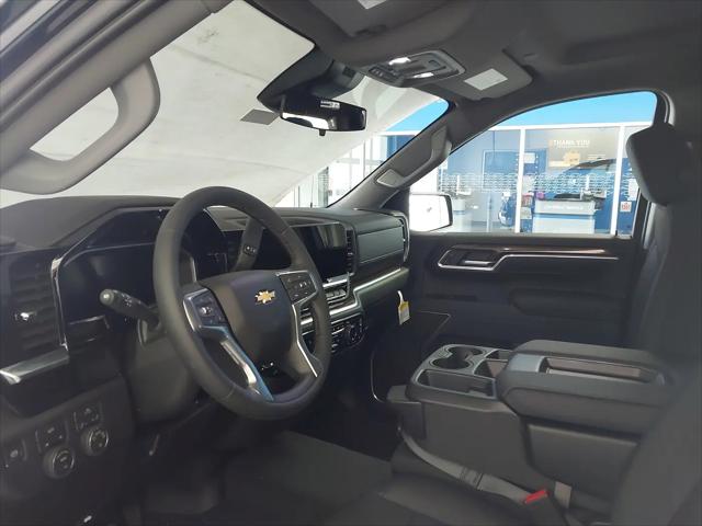2026 Chevrolet Silverado 1500 4WD Crew Cab Standard Bed LT