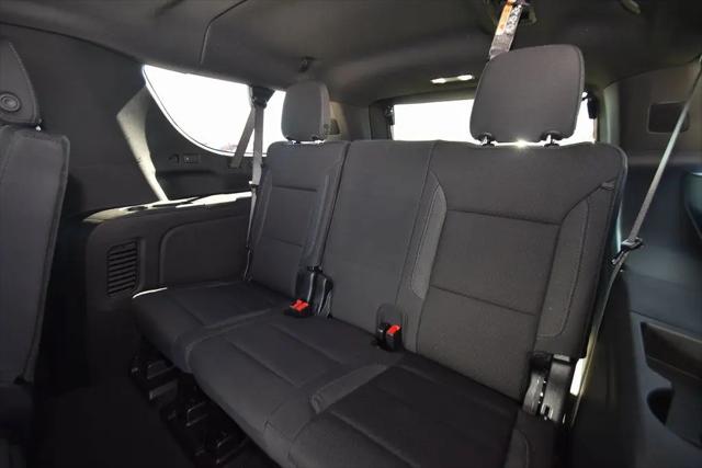 2026 Chevrolet Suburban LS, 4WD