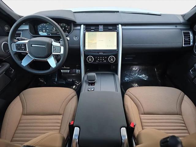2026 Land Rover Discovery Gemini Edition