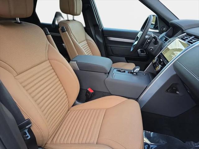 2026 Land Rover Discovery Gemini Edition