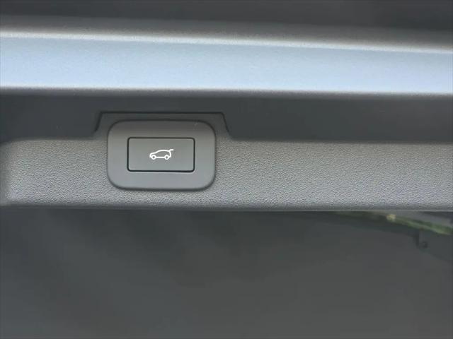 2026 Land Rover Discovery Gemini Edition