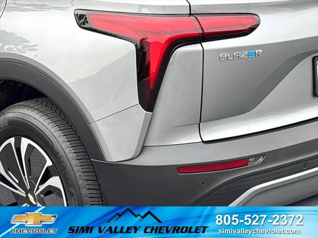 2025 Chevrolet V Blazer LT FWD