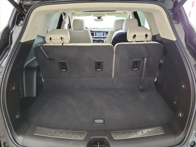 2023 Buick Enclave Premium AWD