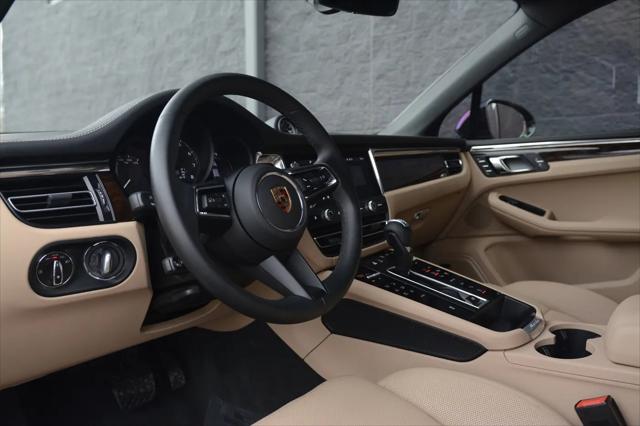 2025 Porsche Macan Macan