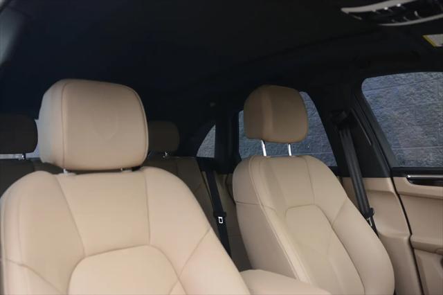2025 Porsche Macan Macan