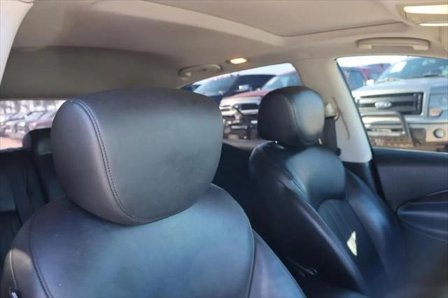 2017 INFINITI QX50 Standard