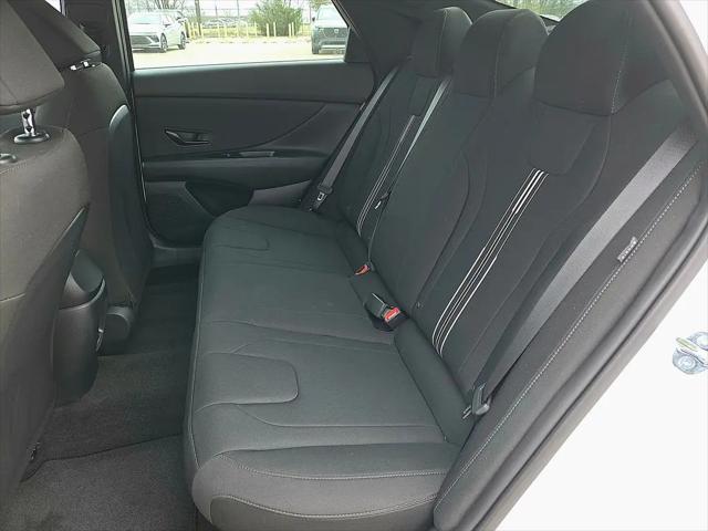 2026 Hyundai Elantra Hybrid SEL Sport