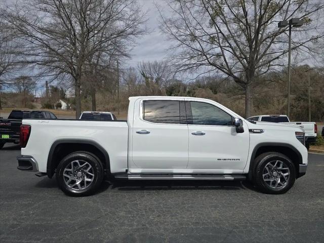 2026 GMC Sierra 1500 Crew Cab, Short Bed, SLT, 4WD