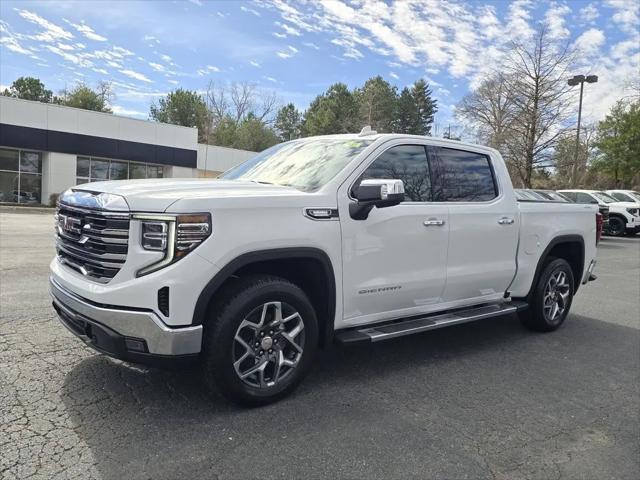 2026 GMC Sierra 1500 Crew Cab, Short Bed, SLT, 4WD