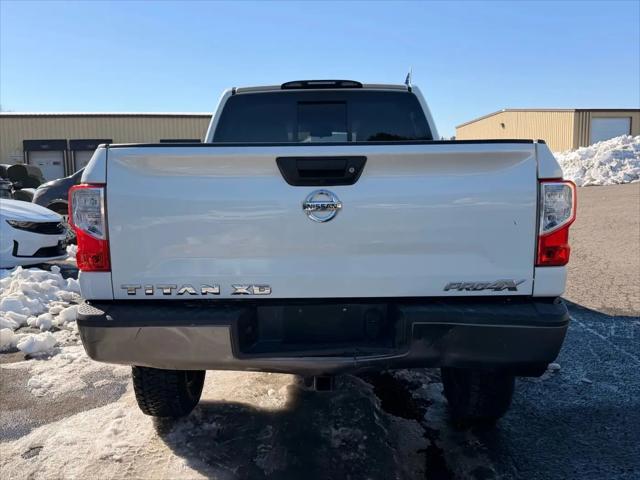 2017 Nissan Titan XD PRO-4X Diesel