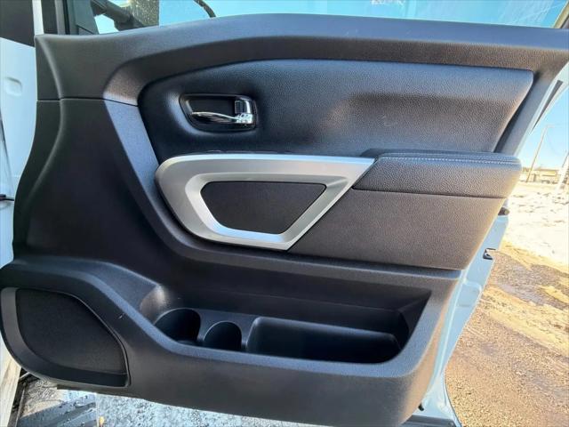 2017 Nissan Titan XD PRO-4X Diesel