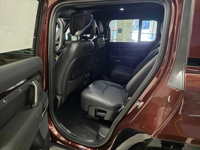 2026 Land Rover Defender P400 X-Dynamic SE