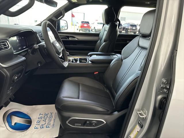 2026 Jeep Grand Wagoneer Limited Altitude 4x4
