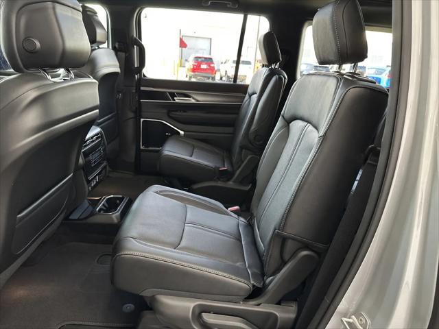 2026 Jeep Grand Wagoneer Limited Altitude 4x4