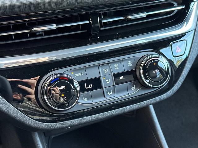 2026 Buick NV Sport Touring FWD