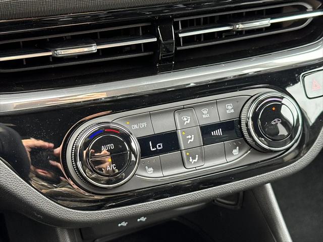 2026 Buick NV Sport Touring FWD