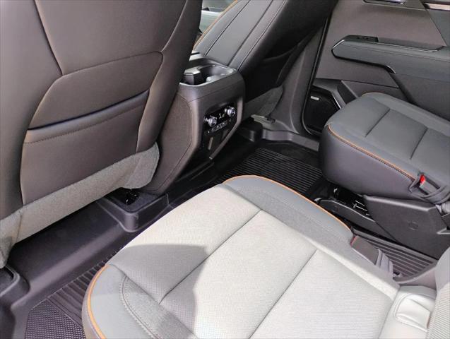 2026 GMC Acadia AT4 AWD