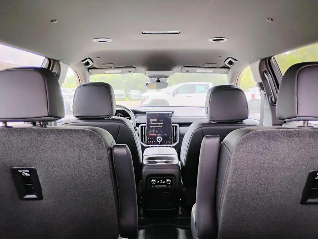 2026 GMC Acadia AT4 AWD