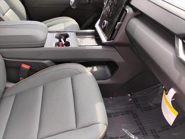 2026 GMC Acadia AT4 AWD