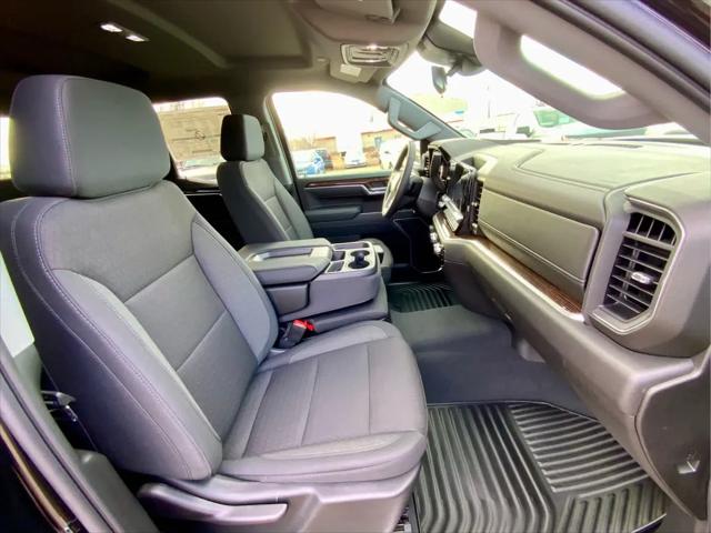 2026 GMC Sierra 1500 Double Cab, Standard Bed, SLE, 4WD
