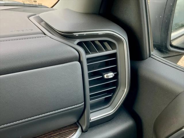 2026 GMC Sierra 1500 Double Cab, Standard Bed, SLE, 4WD