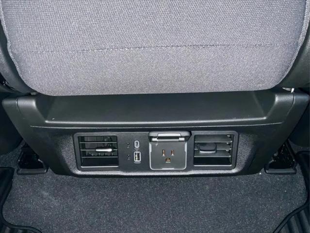 2026 GMC Sierra 1500 Double Cab, Standard Bed, SLE, 4WD