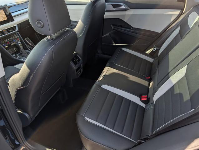 2026 Volkswagen Taos SEL