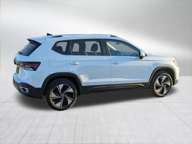 2026 Volkswagen Taos SE