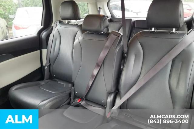 2024 Kia Carnival MPV LX Seat Package