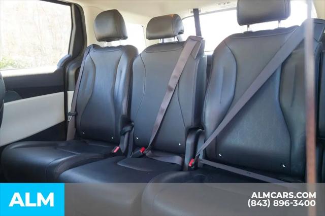 2024 Kia Carnival MPV LX Seat Package