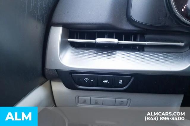 2024 Kia Carnival MPV LX Seat Package