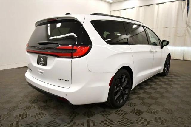 2024 Chrysler Pacifica Limited
