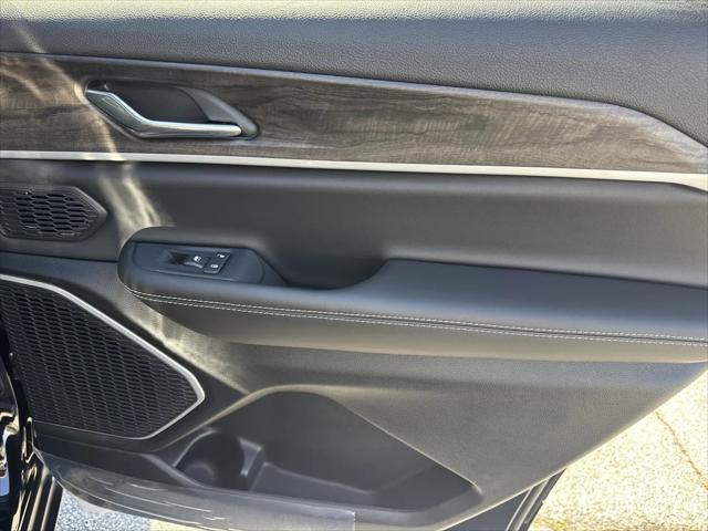 2026 Jeep Grand Cherokee L Limited 4x2