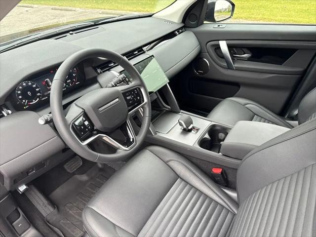 2025 Land Rover Discovery Sport S