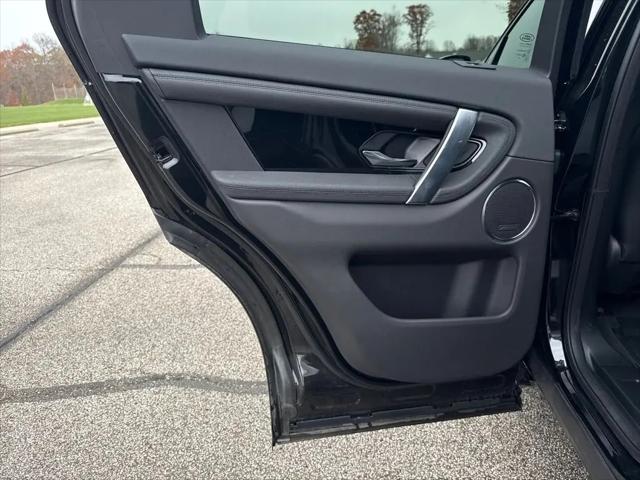 2025 Land Rover Discovery Sport S